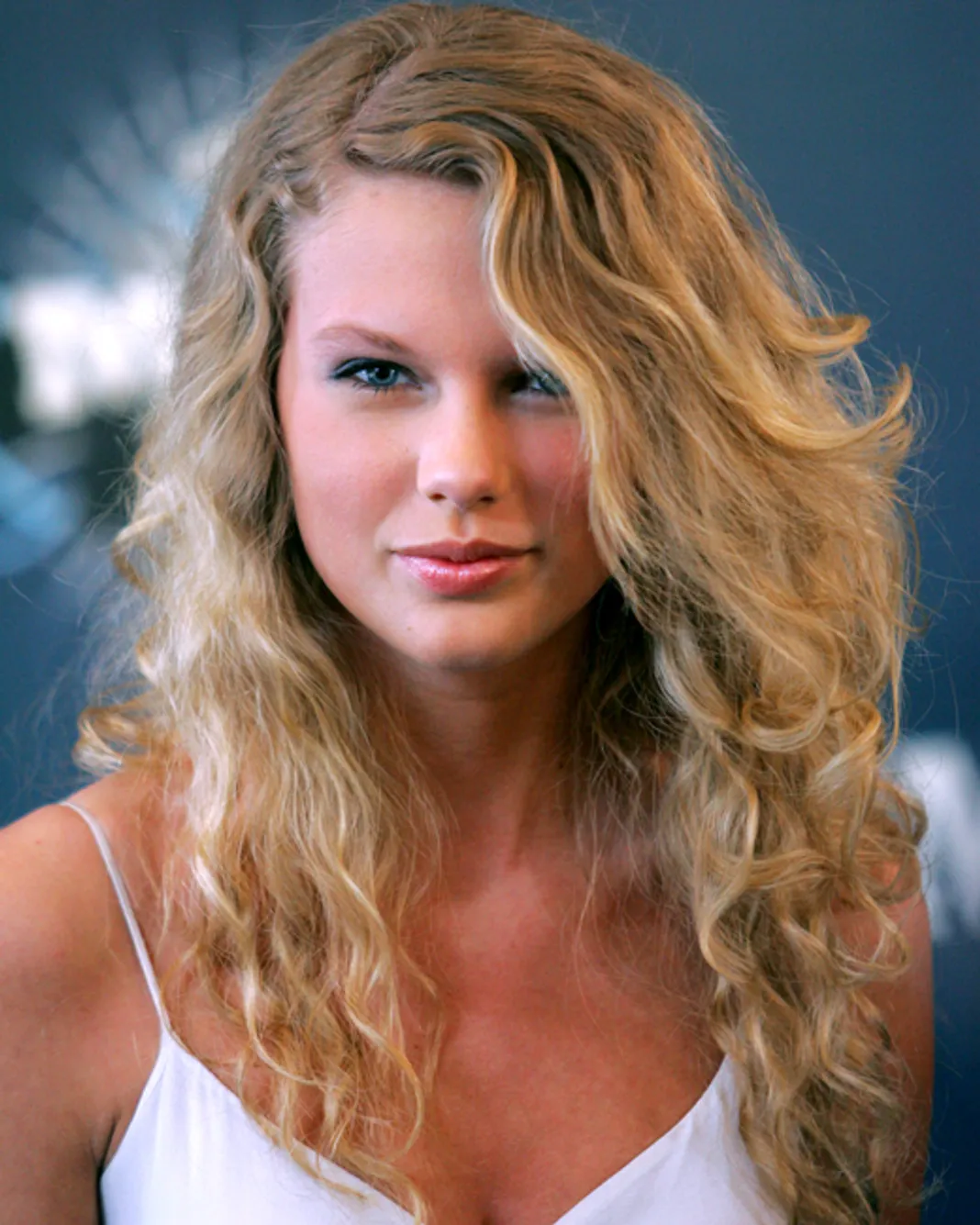 The Style Evolution Of Taylor Swift