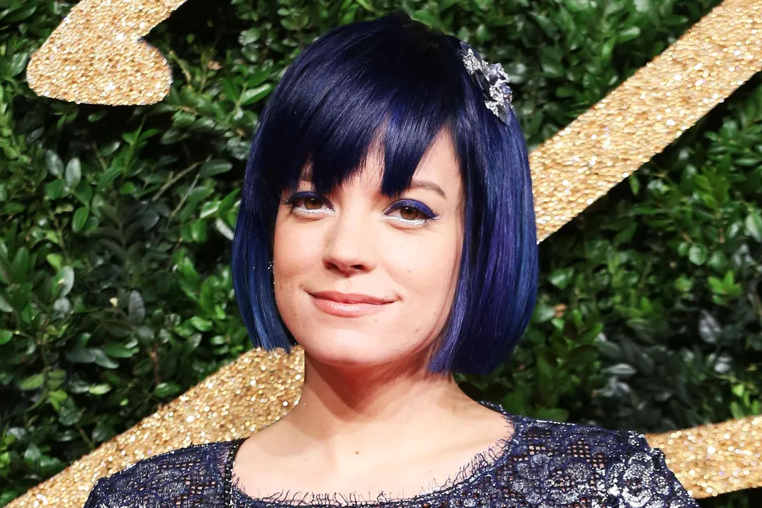 People Are Furious Wit... Lily Allen