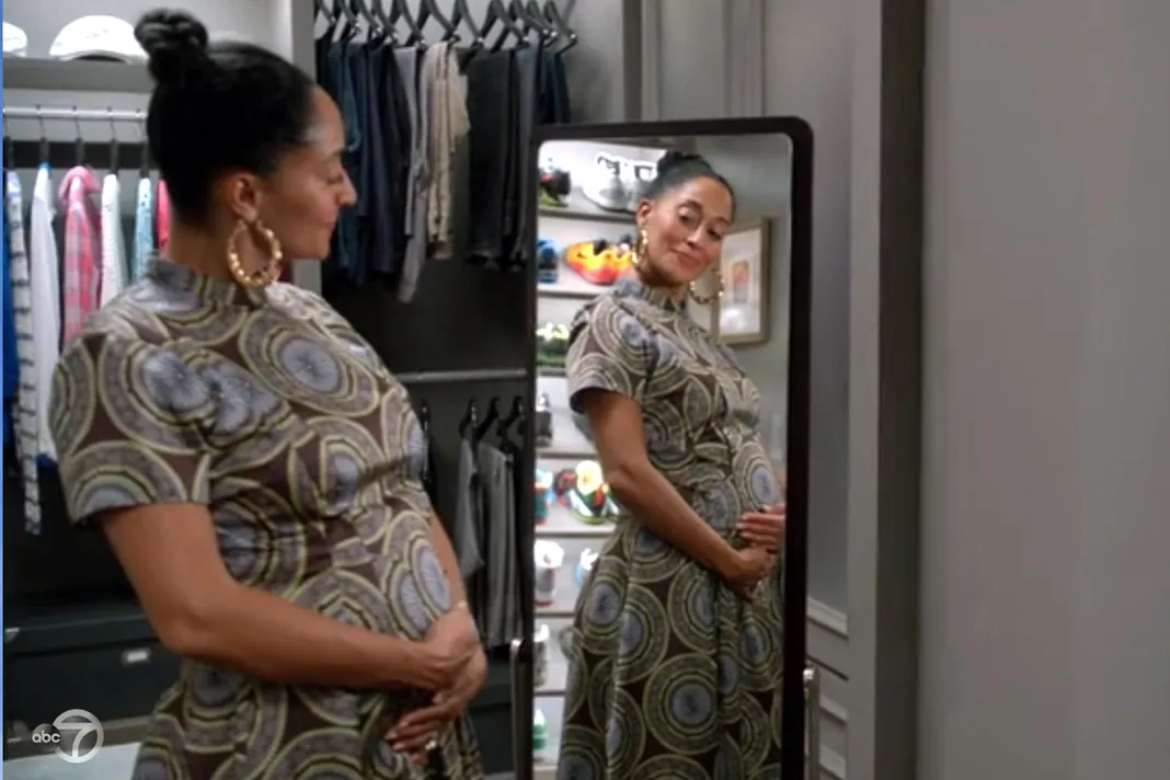 tracee ellis ross on blackish tracee ellis ross tv baby bump gave her neck pain tracee ellis ross on blackish tracee ellis ross tv baby bump gave her neck pain