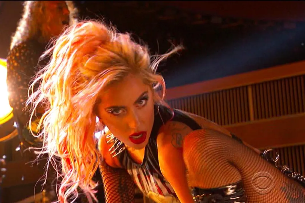cbs_grammys_ladygaga_021317_1800x1200