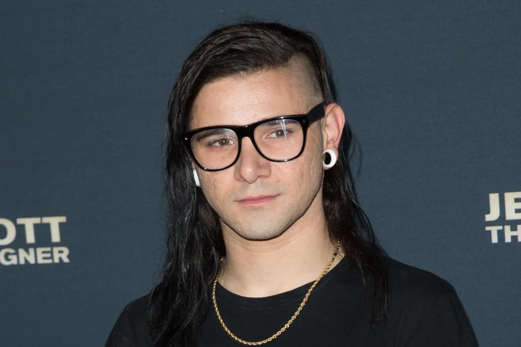 skrillex demanding suing him undergo psychiatric evaluation skrillex demanding suing him undergo psychiatric evaluation