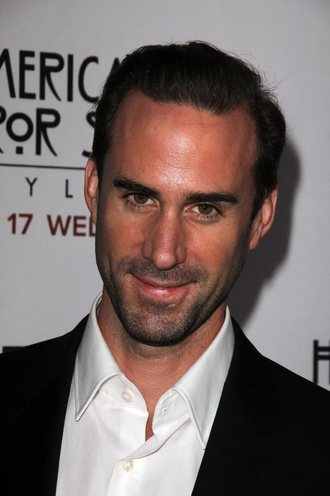 tobias menzies wdw joseph fiennes joseph fiennes robert dudley tobias menzies wdw joseph fiennes joseph fiennes robert dudley