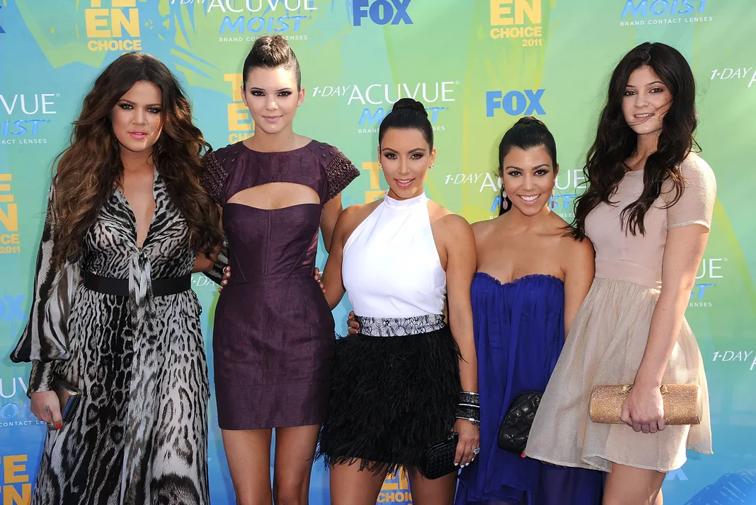 Happy Sister's Day! Here Are The 11 Cutest Sets Of Celebrity Sisters