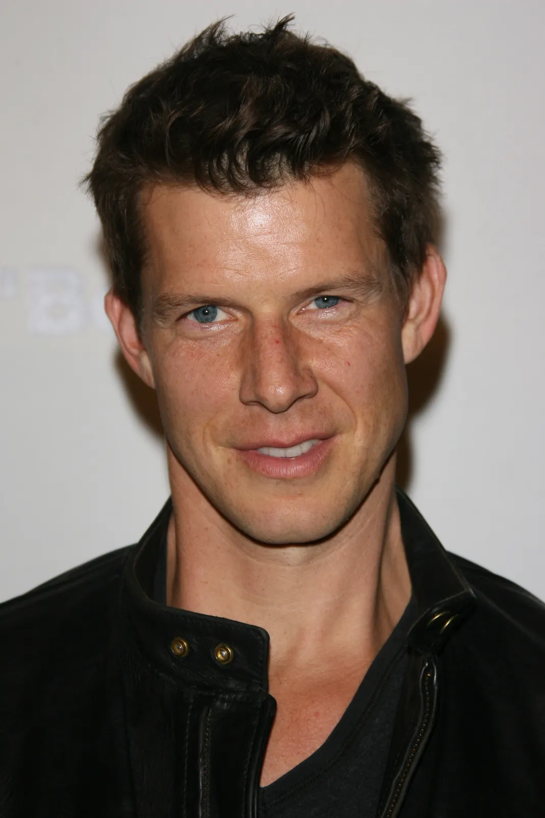 Eric Mabius Eric Mabius