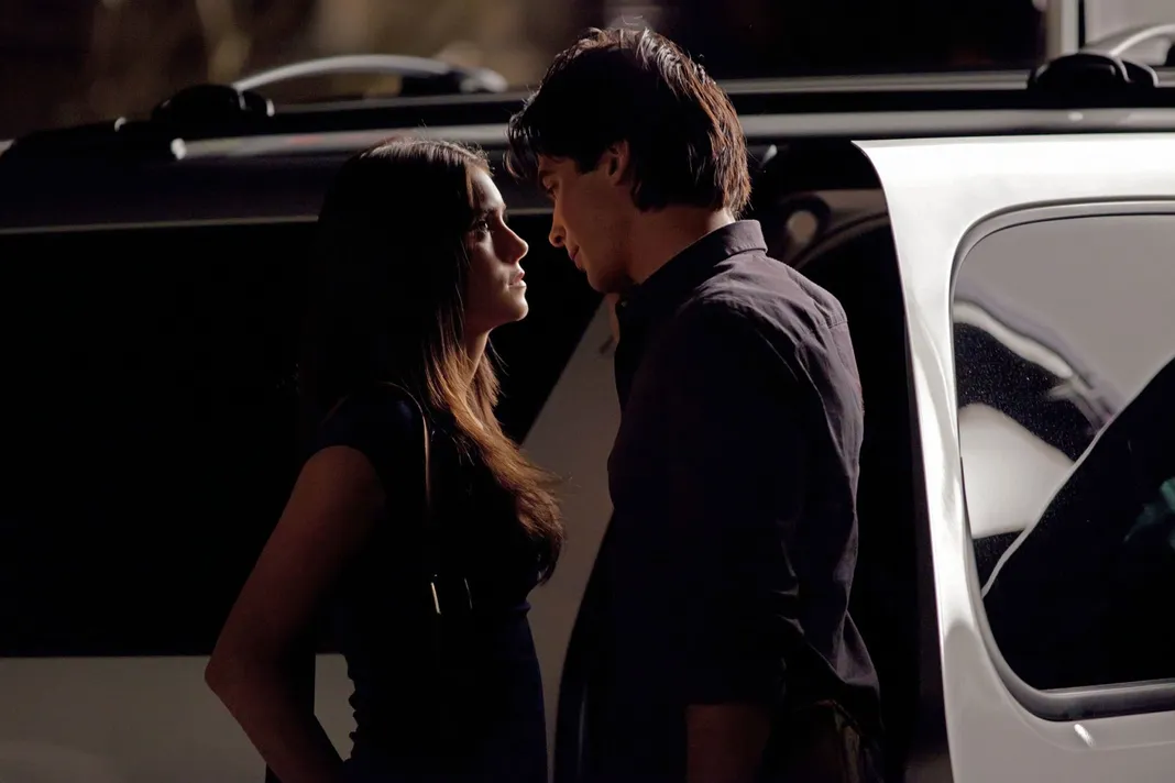 In Che Puntata Elena E Damon Si Baciano