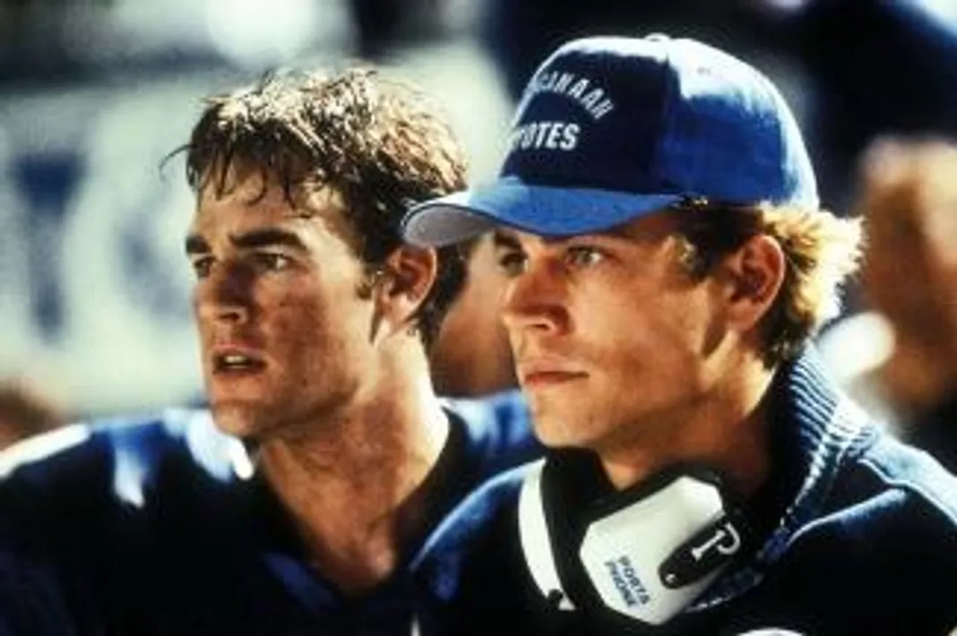 10 Football Films That Are Amazingly Inspiring James Van Der Beek, Paul Walker, Varsity Blues, Paramount Pictures, 090115