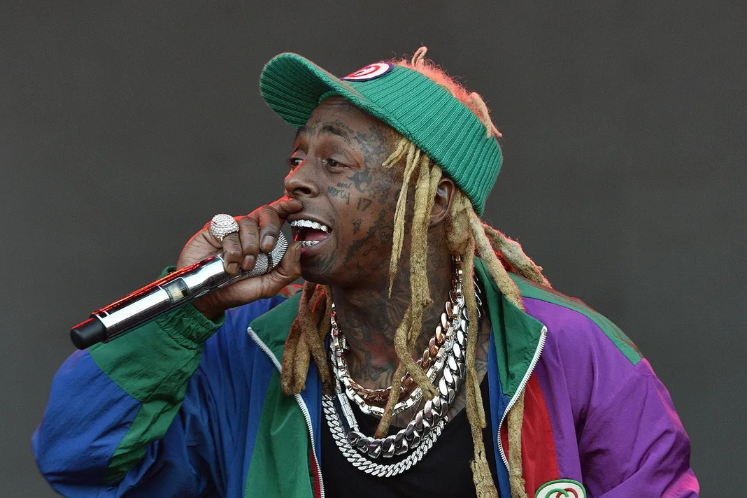 Lil Wayne cops to federal gun charge