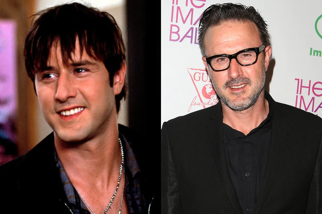 See What The Cast of &lsquo;Never Been Kissed&rsquo; Looks Like 16 Years Later!