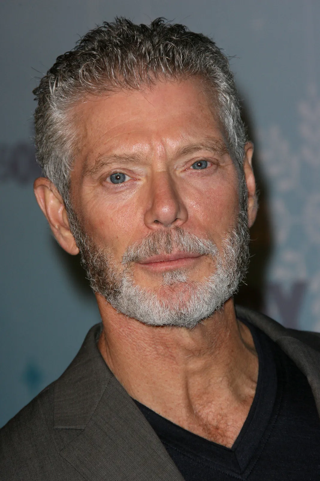 Stephen Lang